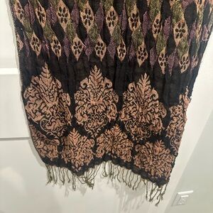 Elegant Black and Gold Patterned Scarf